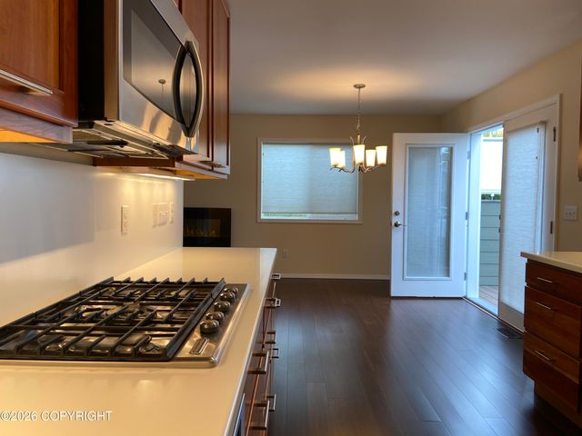 710 W 14th Avenue, Anchorage, AK 99501
