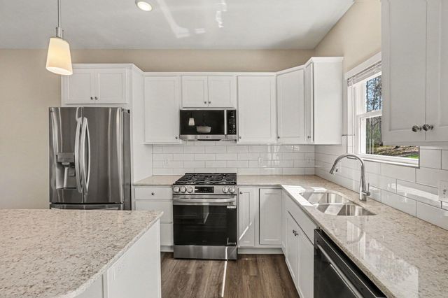 2647 Eagle Ridge, Fruitport Twp, MI 49444