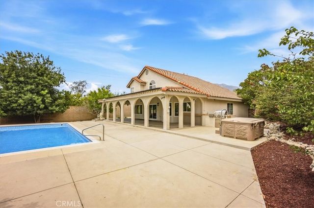 1592 Evergreen, Upland, CA 91784
