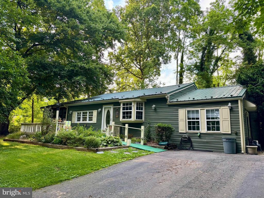 23 BAYSIDE DR, North East, MD 21901