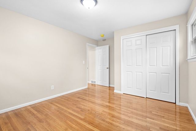 575 East St, Brockton, MA 02302