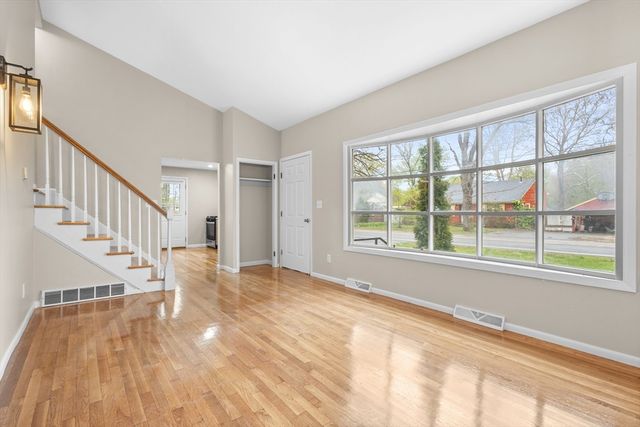 575 East St, Brockton, MA 02302