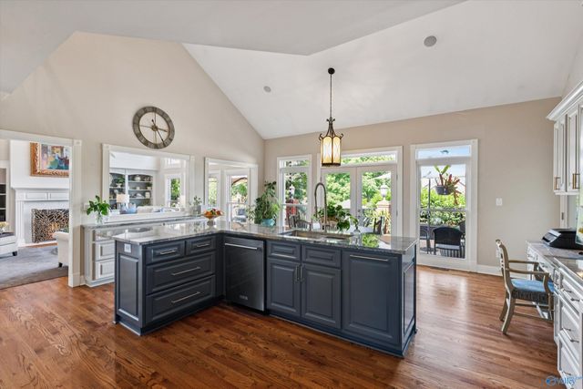 2901 Honors Row SE, Owens Cross Roads, AL 35763