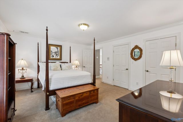 2901 Honors Row SE, Owens Cross Roads, AL 35763