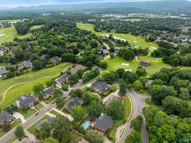 2901 Honors Row SE, Owens Cross Roads, AL 35763