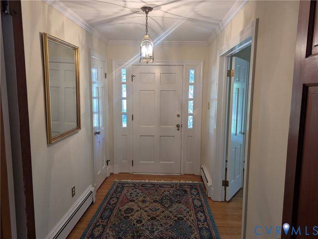 10409 Old Courtney Rd, Glen Allen, VA 23060