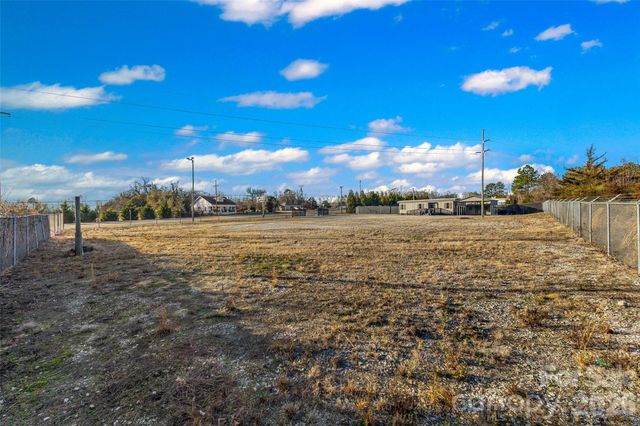 1155 S Main Street, Clover, SC 29710