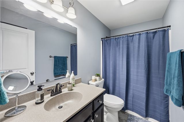 512 Jackson Street, Tiffin, IA 52340