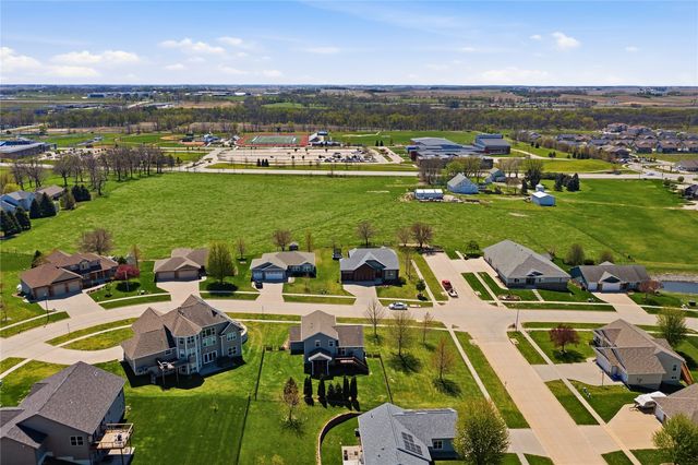 512 Jackson Street, Tiffin, IA 52340