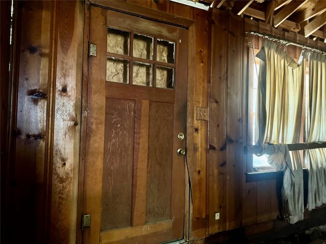 2250 W Kaufman Street, Paris, TX 75460