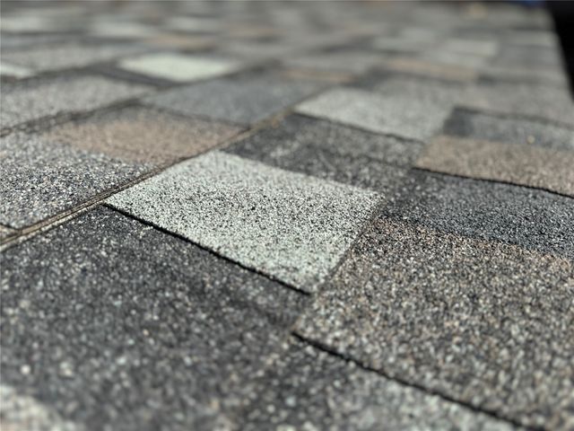 2250 W Kaufman Street, Paris, TX 75460