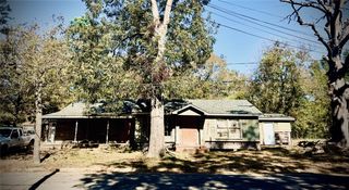 2250 W Kaufman Street, Paris, TX 75460