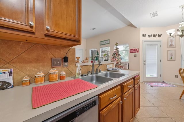 237 Mesa View, Conroe, TX 77316