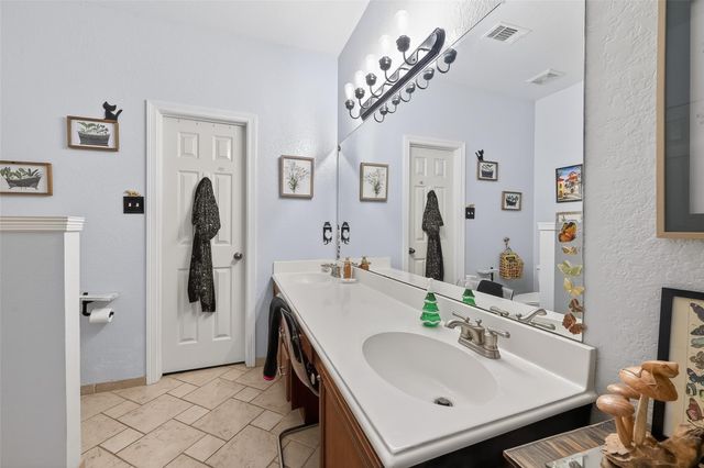 237 Mesa View, Conroe, TX 77316