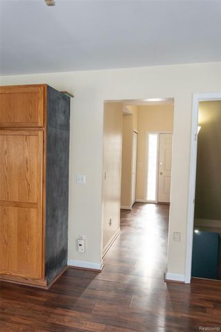 47546 Belmont Drive, Van Buren Charter Township, MI 48111