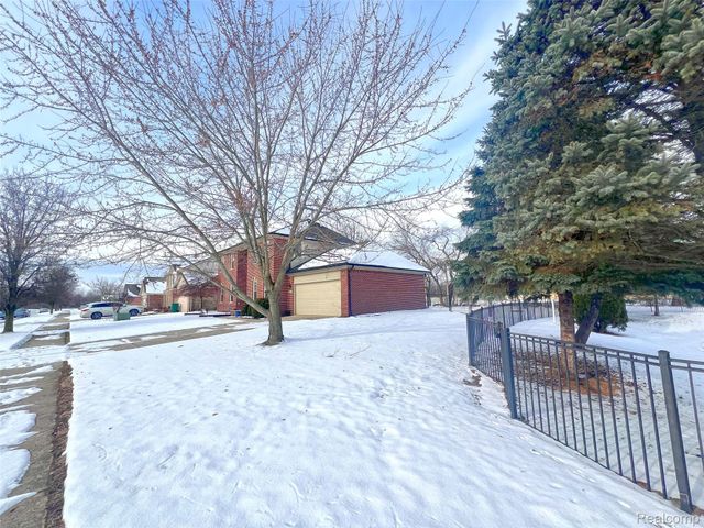 47546 Belmont Drive, Van Buren Charter Township, MI 48111