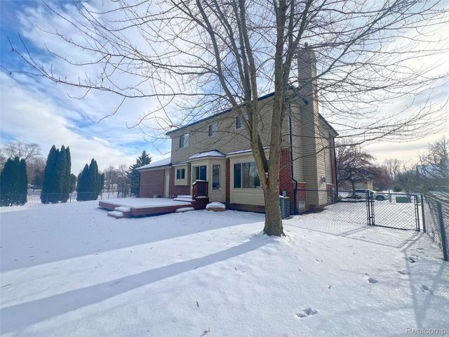 47546 Belmont Drive, Van Buren Charter Township, MI 48111