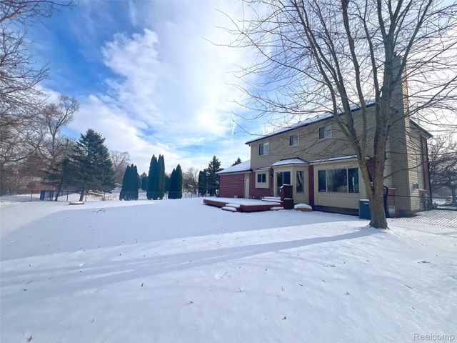 47546 Belmont Drive, Van Buren Charter Township, MI 48111