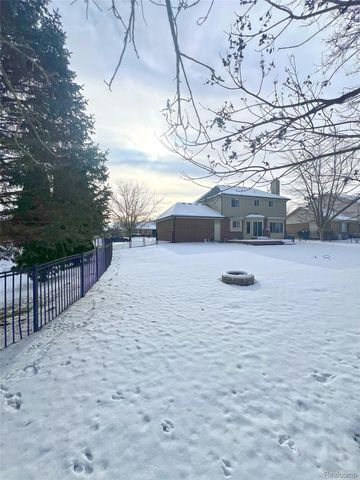 47546 Belmont Drive, Van Buren Charter Township, MI 48111