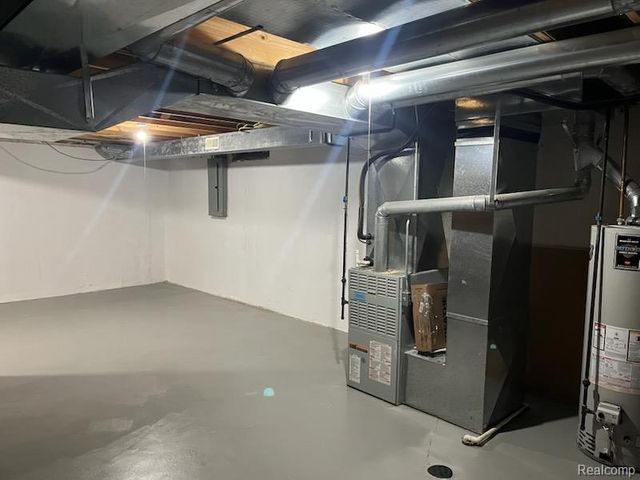 47546 Belmont Drive, Van Buren Charter Township, MI 48111