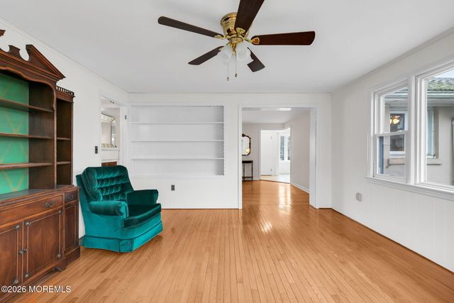 1 Riverview Avenue, Rumson, NJ 07760