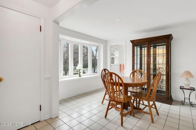 1 Riverview Avenue, Rumson, NJ 07760