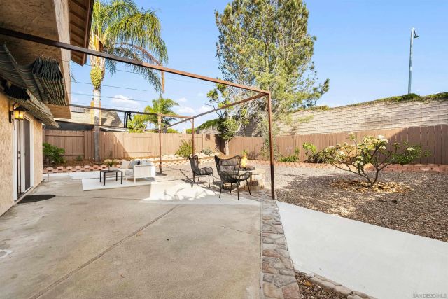 13035 Old West Ave, San Diego, CA 92129