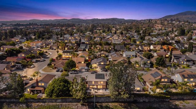 13035 Old West Ave, San Diego, CA 92129