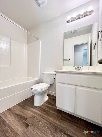 110 Dolphin Drive A, Temple, TX 76501
