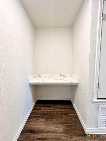 110 Dolphin Drive A, Temple, TX 76501