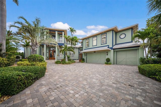 522 BAYVIEW DRIVE, Bradenton Beach, FL 34217