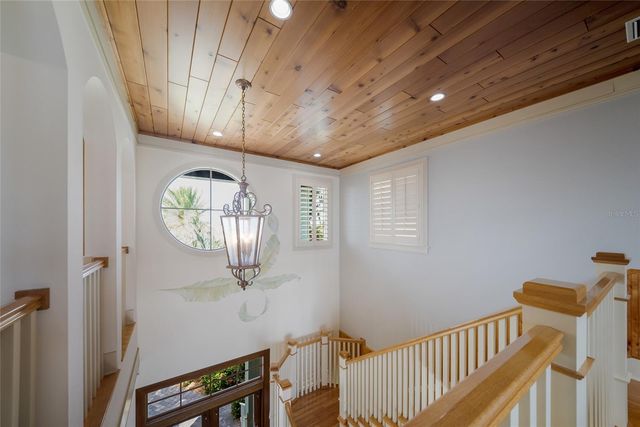 522 BAYVIEW DRIVE, Bradenton Beach, FL 34217