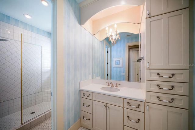 522 BAYVIEW DRIVE, Bradenton Beach, FL 34217