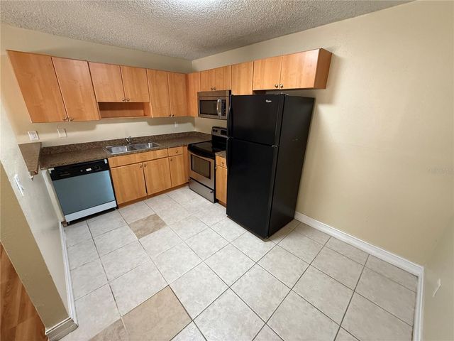 21026 VOYAGER BOULEVARD 6, Land O Lakes, FL 34638