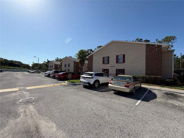 21026 VOYAGER BOULEVARD 6, Land O Lakes, FL 34638