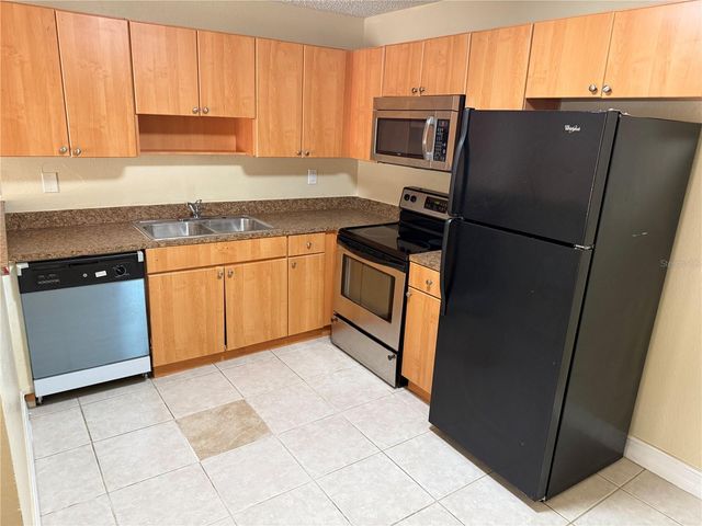 21026 VOYAGER BOULEVARD 6, Land O Lakes, FL 34638