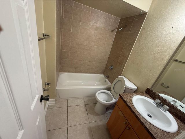 21026 VOYAGER BOULEVARD 6, Land O Lakes, FL 34638