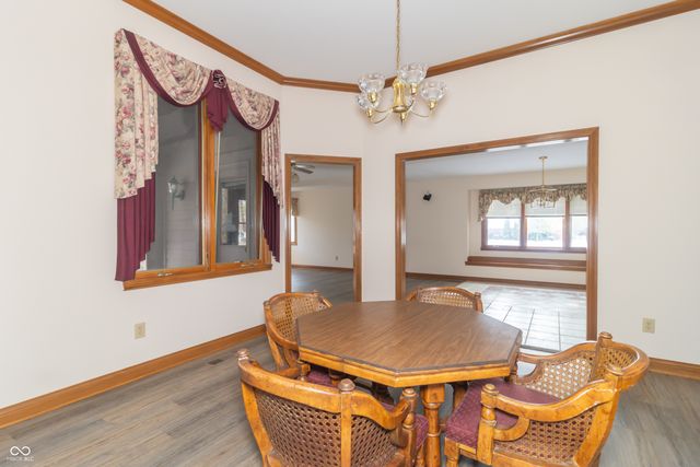 4053 S Village Row, New Palestine, IN 46163