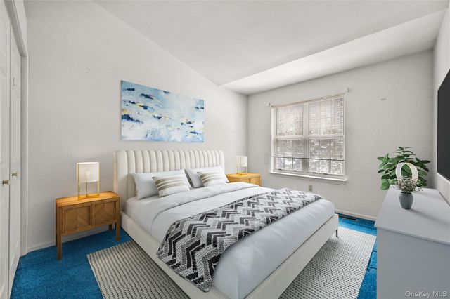 302 Pondside Drive, White Plains, NY 10607