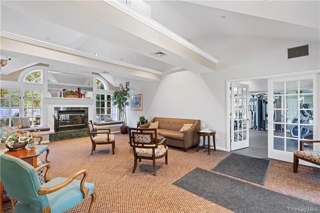 302 Pondside Drive, White Plains, NY 10607