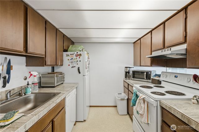 3600 25th Avenue W, Seattle, WA 98199