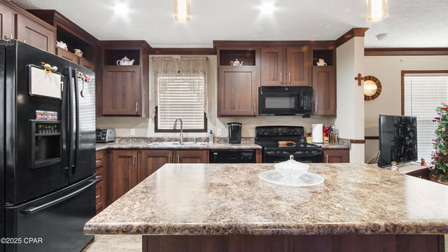 12103 Edgewood Road, Fountain, FL 32438