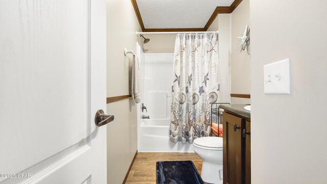 12103 Edgewood Road, Fountain, FL 32438