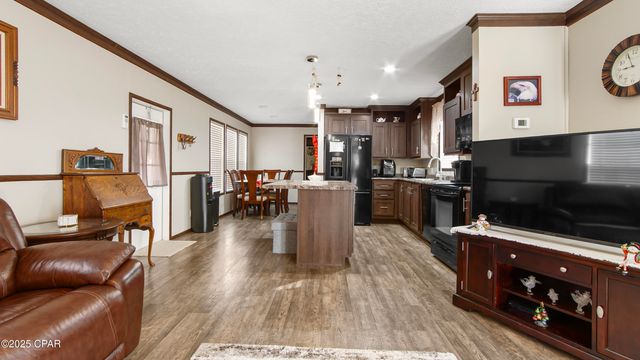 12103 Edgewood Road, Fountain, FL 32438