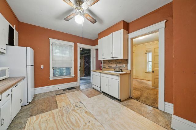 2918 15th Avenue S, Minneapolis, MN 55407