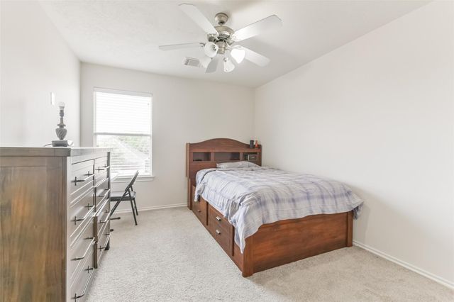 5418 Lilac Grove Lane, Rosharon, TX 77583