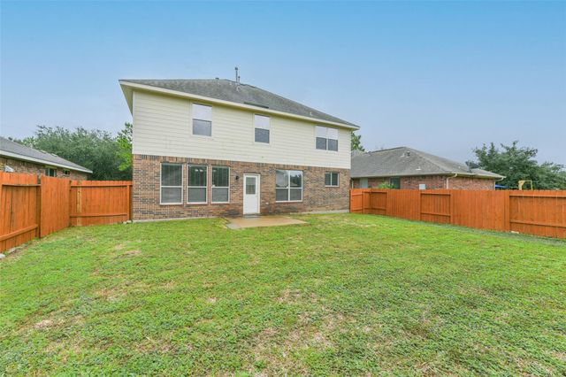 5418 Lilac Grove Lane, Rosharon, TX 77583