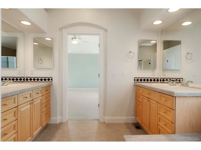 17193 Opal Hill Dr, Parker, CO 80134