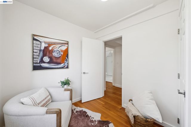 39 Chatsworth Ct, Oakland, CA 94611