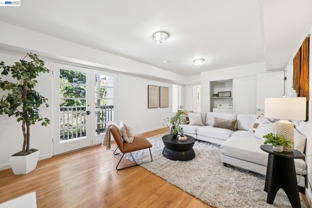 39 Chatsworth Ct, Oakland, CA 94611